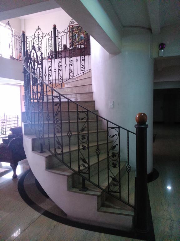 Casa Nicarosa Hotel And Residences Manila Bagian luar foto