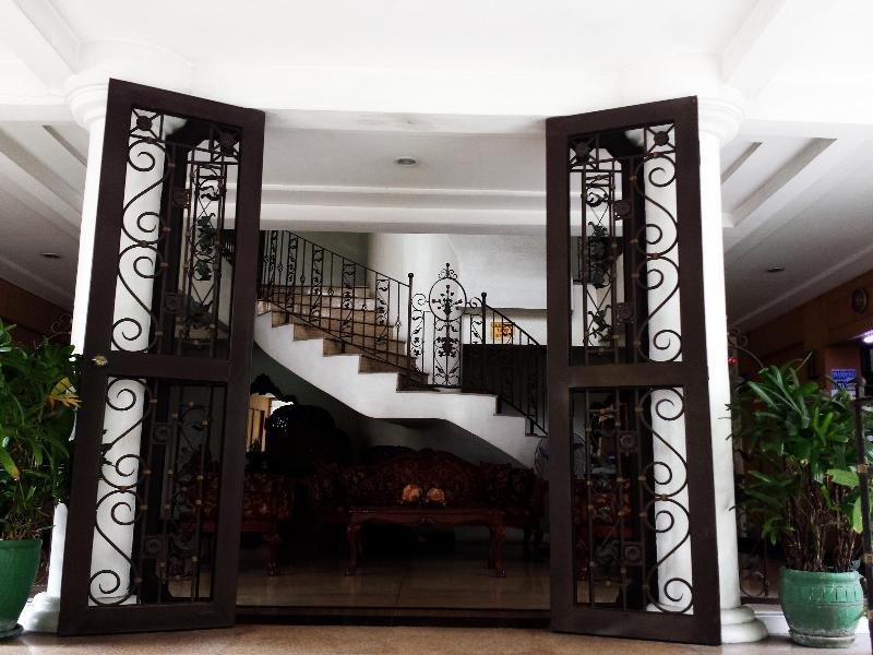 Casa Nicarosa Hotel And Residences Manila Bagian luar foto