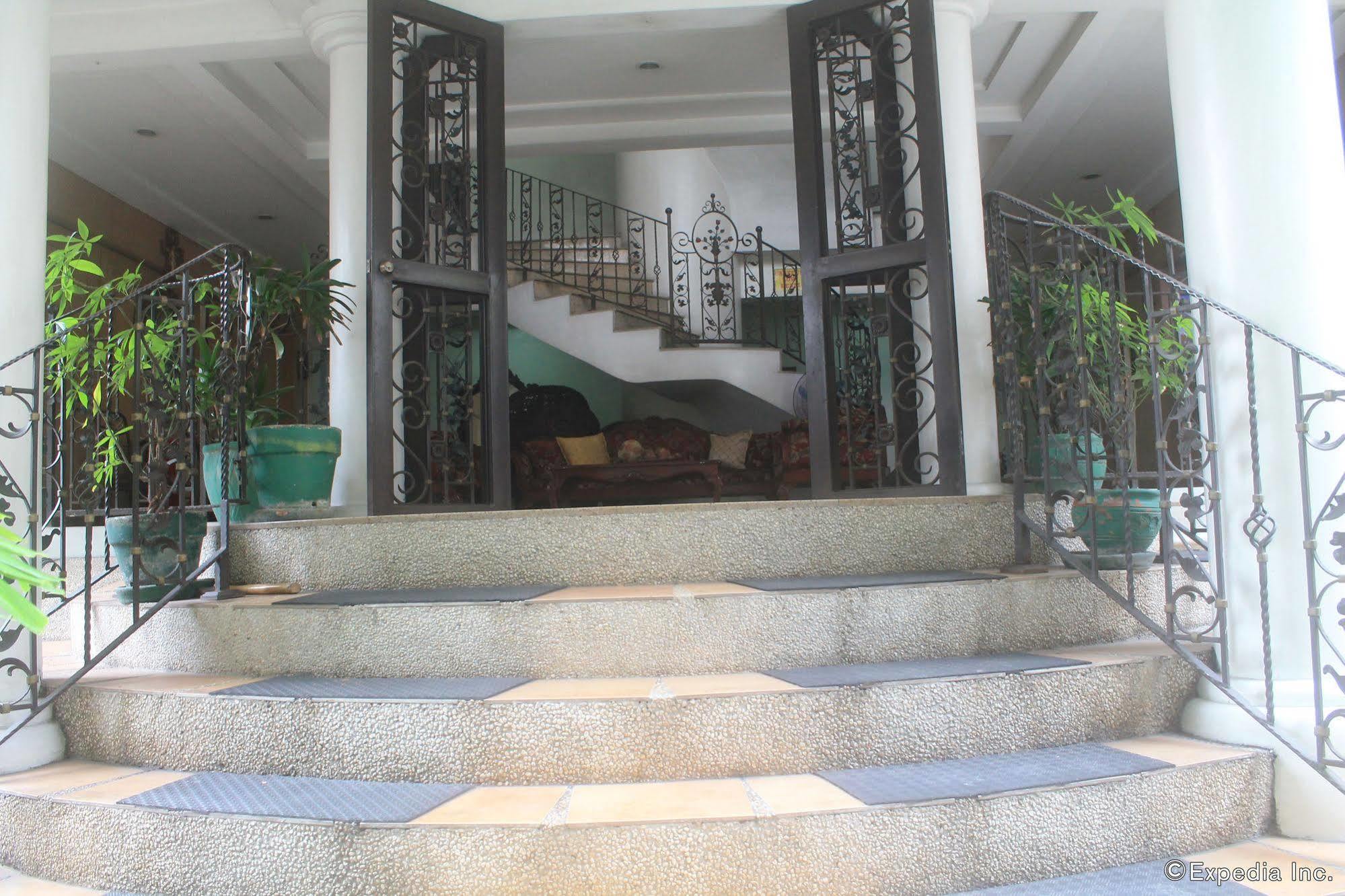 Casa Nicarosa Hotel And Residences Manila Bagian luar foto