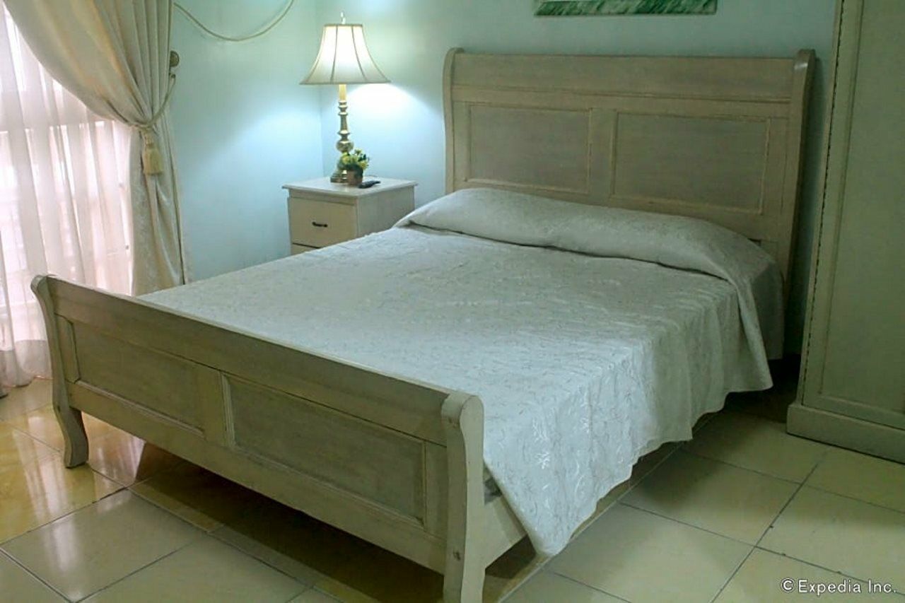 Casa Nicarosa Hotel And Residences Manila Bagian luar foto
