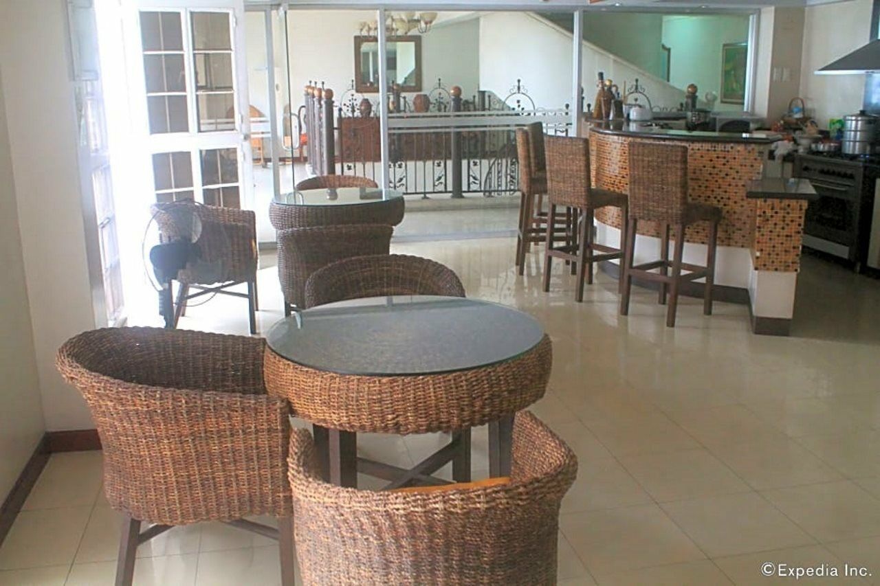 Casa Nicarosa Hotel And Residences Manila Bagian luar foto